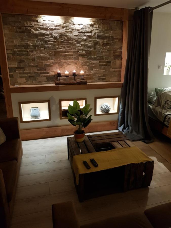 L'Idyllique - Studio Prive Sous Maison Saint-Didier-sur-Beaujeu Dış mekan fotoğraf