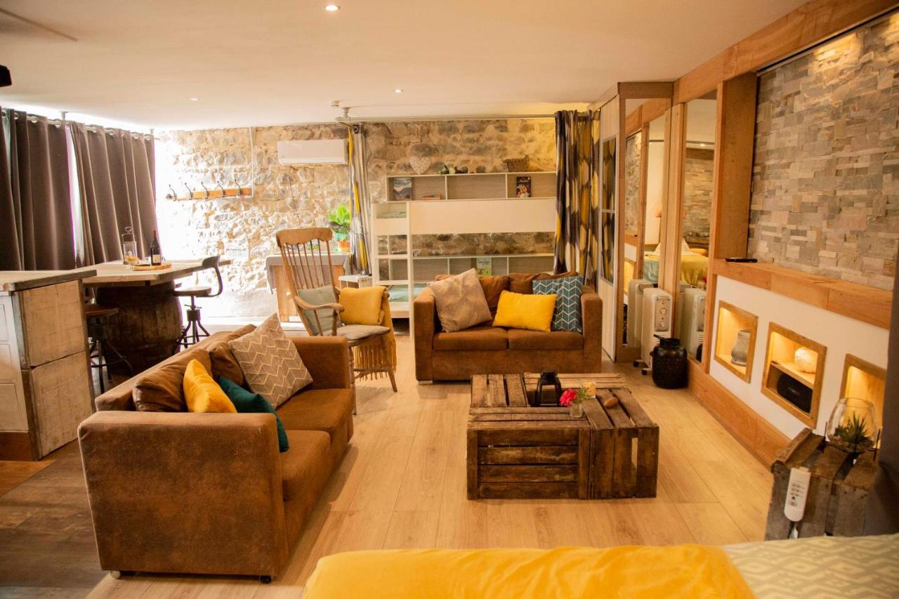 L'Idyllique - Studio Prive Sous Maison Saint-Didier-sur-Beaujeu Dış mekan fotoğraf